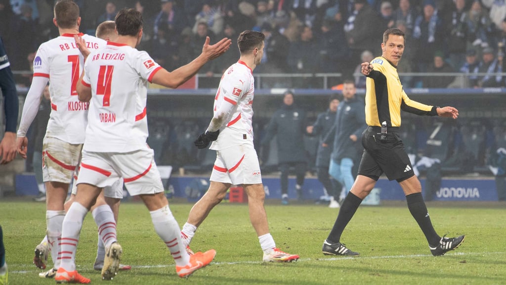 Schiedsrichter Robert Hartmann wird das Heimspiel von RB Leipzig gegen 1899 Hoffenheim am Samstag leiten.