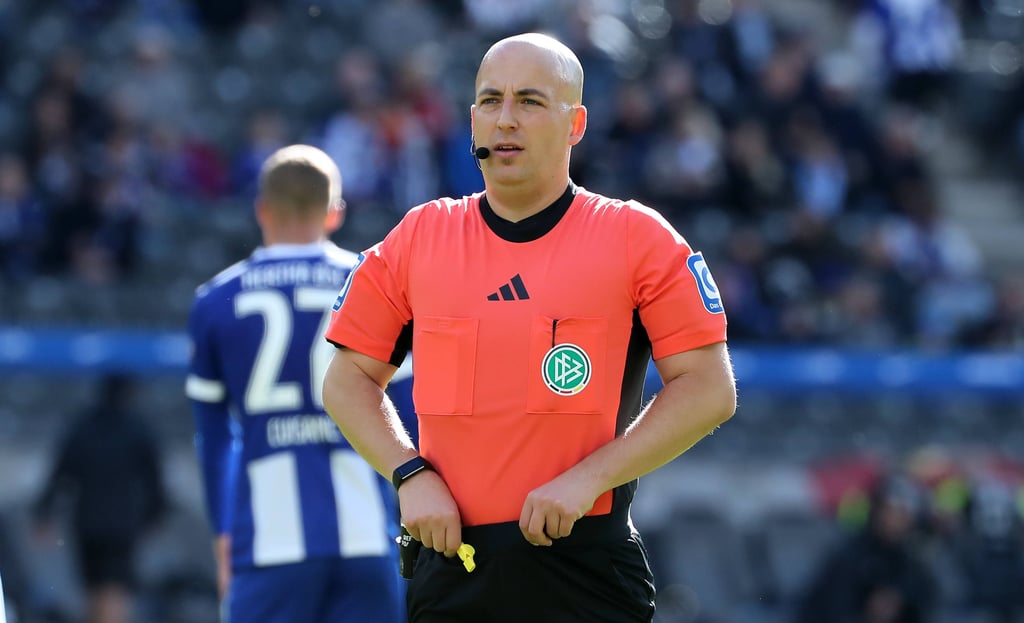 Schiedsrichter Nicolas Winter wird das Spiel des 1. FC Magdeburg beim SSV Ulm 1846 am Samstag in der 2. Bundesliga leiten.