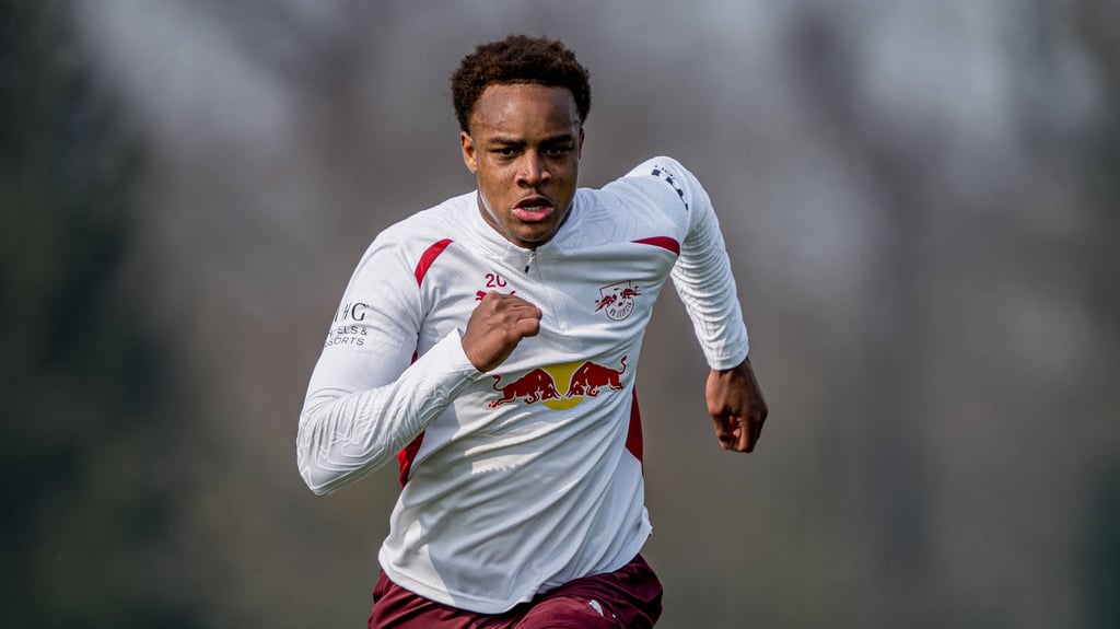 Assan Ouedraogo im Training von RB Leipzig.