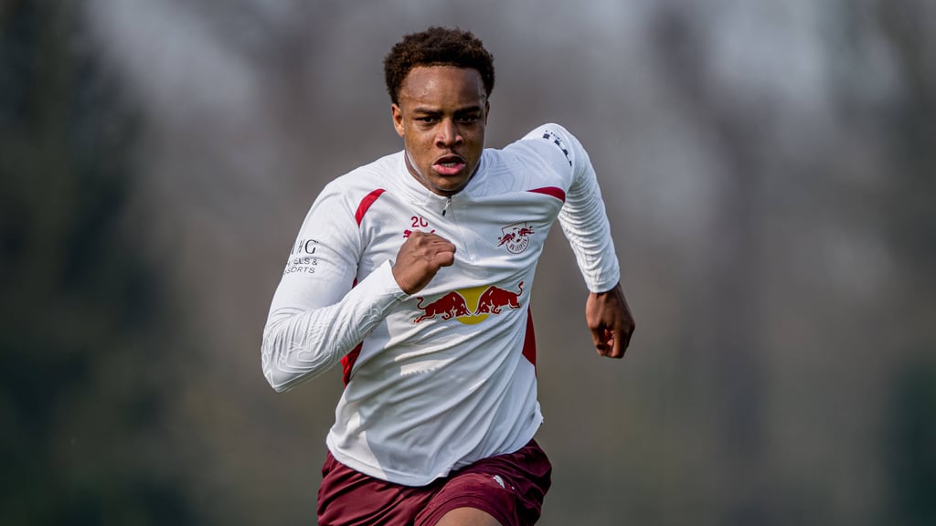 Assan Ouedraogo im Training von RB Leipzig.
