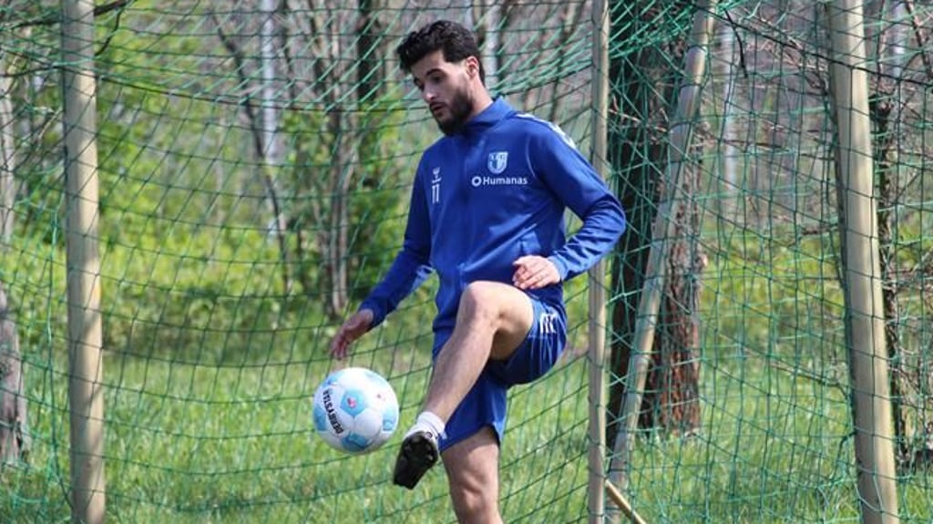 Mo El Hankouri stand am Donnerstag wieder auf dem Trainingsrasen beim 1. FC Magdeburg.