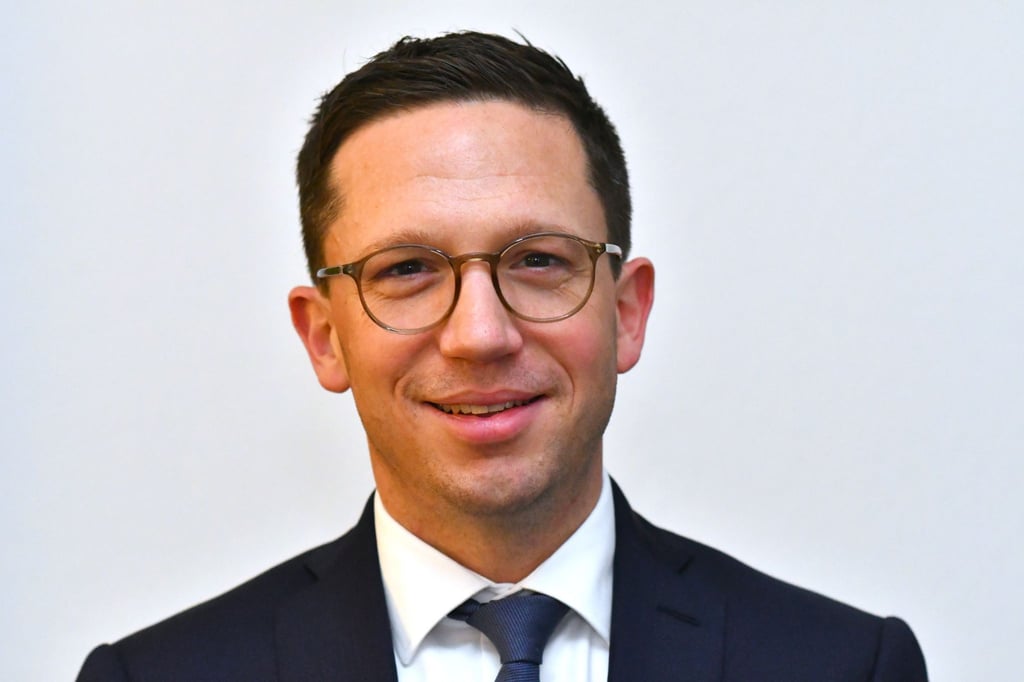 An einem Forschungsprojekt zu den Gesundheitsfolgen des Klimawandels in Städten beteiligt sich unter anderem das Wissenschaftsministerium unter Minister Falko Mohrs (SPD). (Archivfoto)