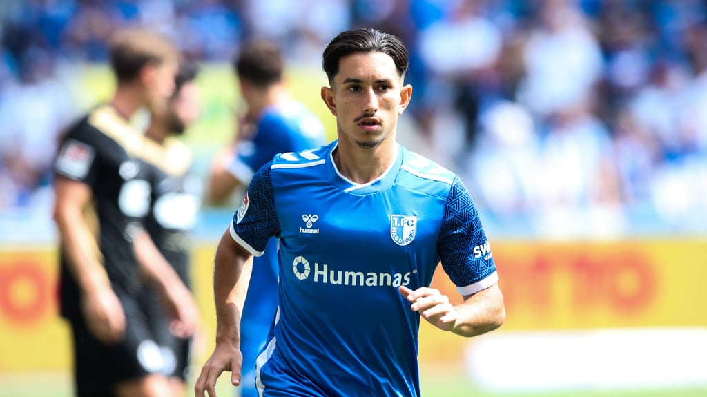 Jason Ceka traf doppelt für den 1. FC Magdeburg II beim Auswärtssieg beim VfB Auerbach am Freitagabend