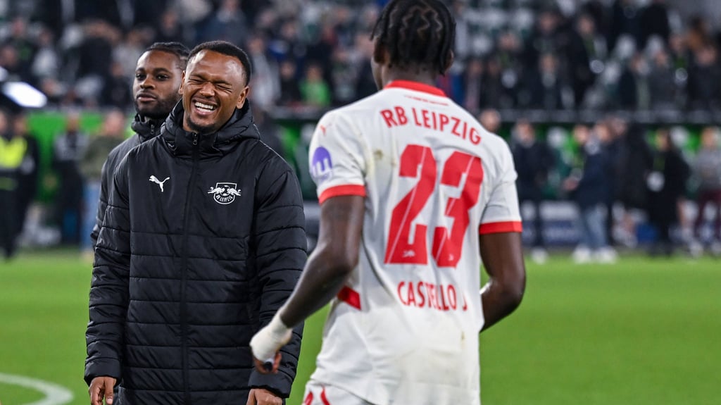 Lois Openda und RB Leipzig haben gut lachen.