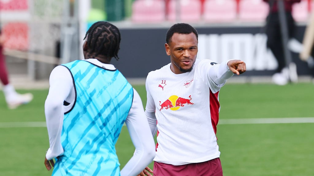 Da gehts lang: Lois Openda im RB-Training am Dienstag.