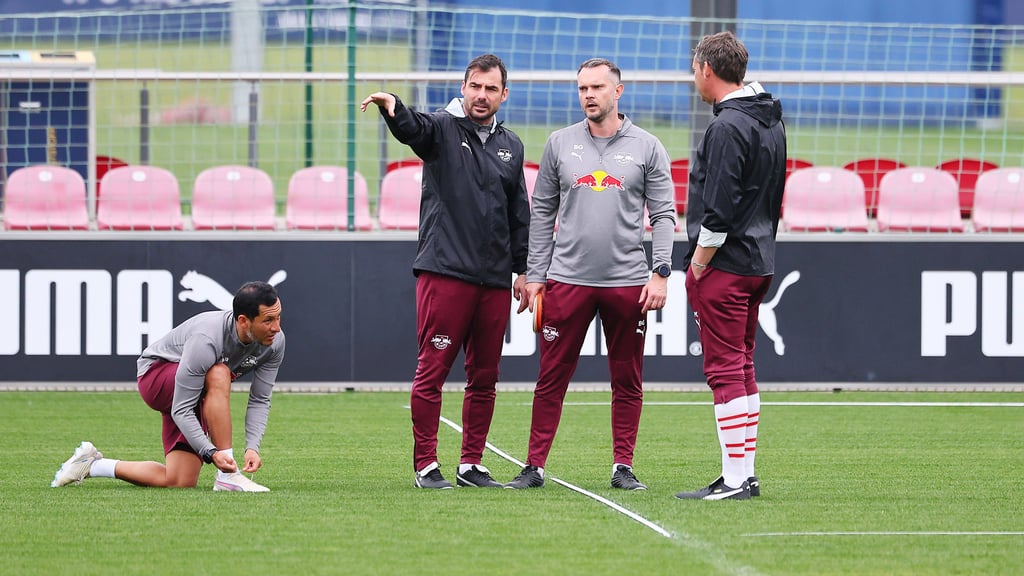 Die neue Trainerband: Mauro Sanchez, Zsolt Löw, Bartosz Gaul und Peter Krawietz.