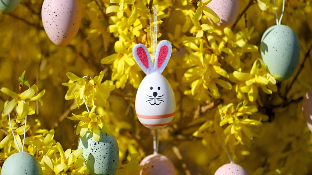 Eierfärben gehört zum Osterfest in vielen Familien traditionell dazu. Foto:&nbsp;