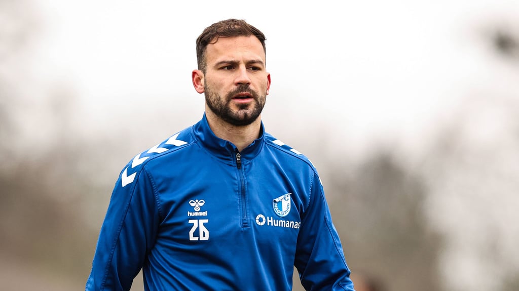 Aleksa Marusic im Trikot vom 1. FC Magdeburg. Seit Februar spielt er leihweise für Sheriff Tiraspol in Moldau.