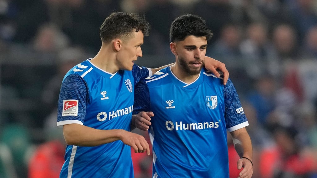 Martijn Kaars hat seinen Platz in der Startelf des 1. FC Magdeburg sicher, aber wird auch Abu-bekir El-Zein gegen den SSV Jahn Regensburg starten?