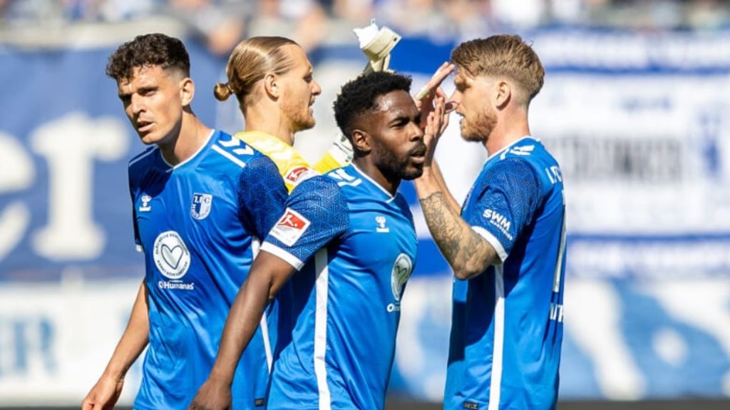 Am Sonntag gewann der 1. FC Magdeburg gegen Jahn Regensburg mit 3:0.