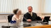 Die 26-Jährige soll ihre Tochter mit der Injektion von Keimen krank gemacht und gehalten haben.