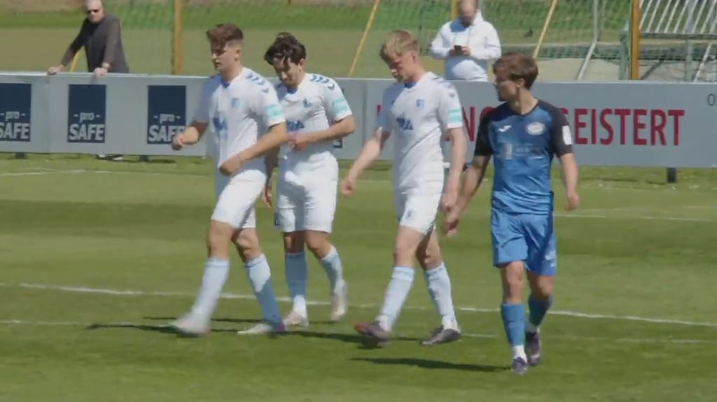 Jason Ceka brachte den 1. FC Magdeburg II mit einem verwandelten Elfmeter gegen RSV Eintracht früh in Führung.