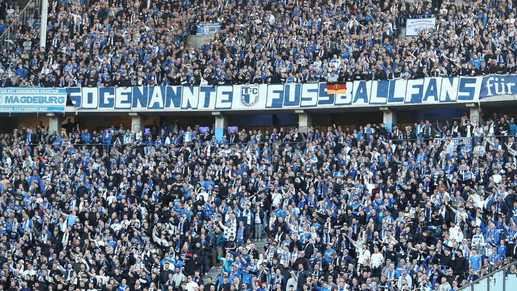Laut einer KI-Berechnung des NDR steigt der 1. FC Magdeburg am Saisonende nicht in die Bundesliga auf.