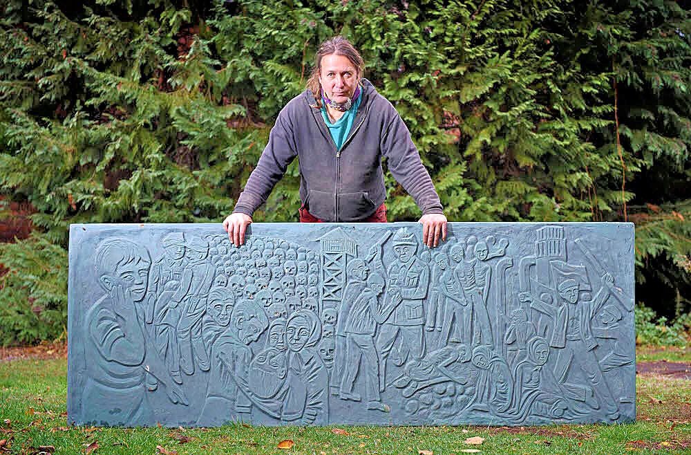 Geschichte aus Sicht des Heidemalers Wolfgang Köppe: Das Ende einer langen Reise: Relief aus Bitterfeld wird nun in Gedenkstätte Buchenwald gezeigt