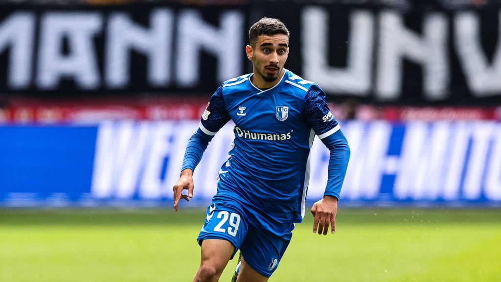 Livan Burcu vom 1. FC Magdeburg ist vor dem Heimspiel gegen Preußen Münster wieder ins individuelle Training eingestiegen.