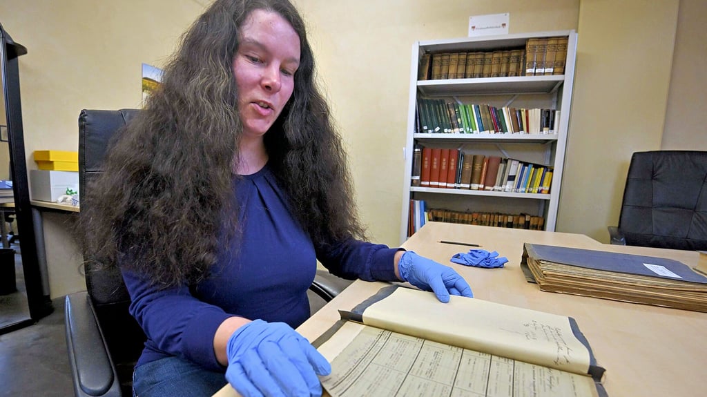 Saskia Düsedau ist die neue Mitarbeiterin im Stadtarchiv Aschersleben.