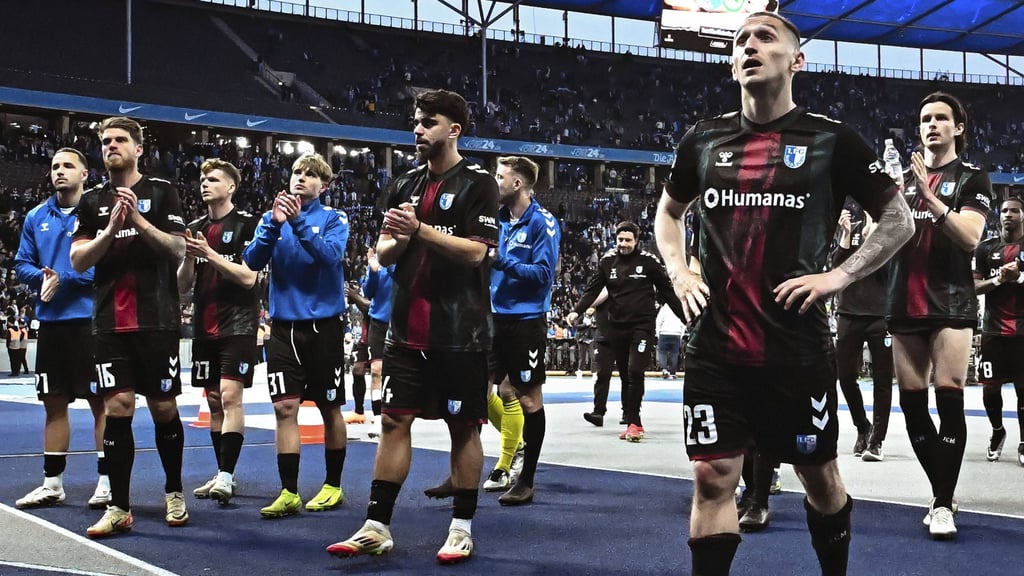 Ein Aufstieg vom 1. FC Magdeburg in die Bundesliga bringt nicht nur dringend benötigtes Geld in die Vereinskasse.