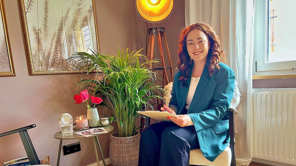 Marie Dockhorn arbeitet als Heilpraktikerin für Psychotherapie.