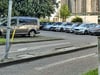 Die Einfahrt zu diesem Parkplatz in Magdeburg ist eng. 
