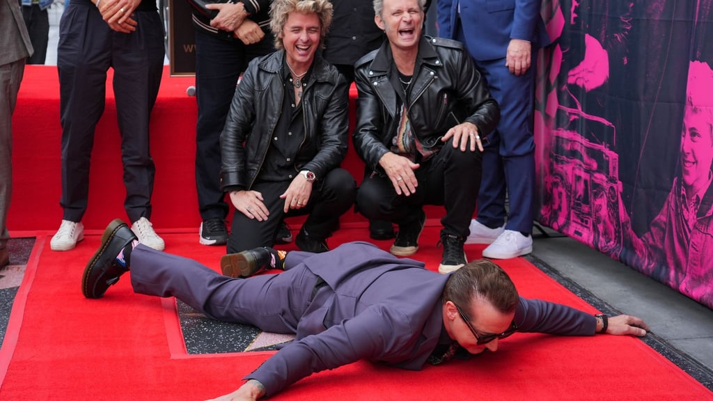 Die Punkrocker von Green Day werden in Hollywood geehrt.