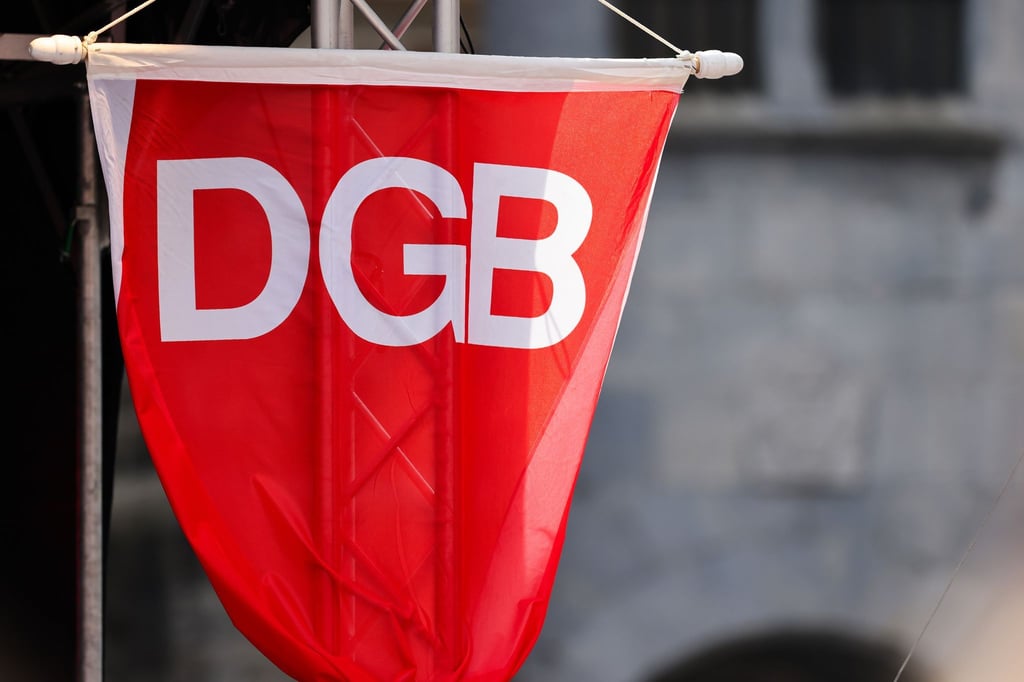 In seinem Aufruf zum Tag der Arbeit fordert der DGB unter anderem einen nationalen Aktionsplan zur Stärkung der Tarifbindung. (Symbolfoto)