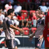 Niklas Landgraf (l.) und Niklas Kastenhofer dürften die Innenverteidigung in Berlin bilden.