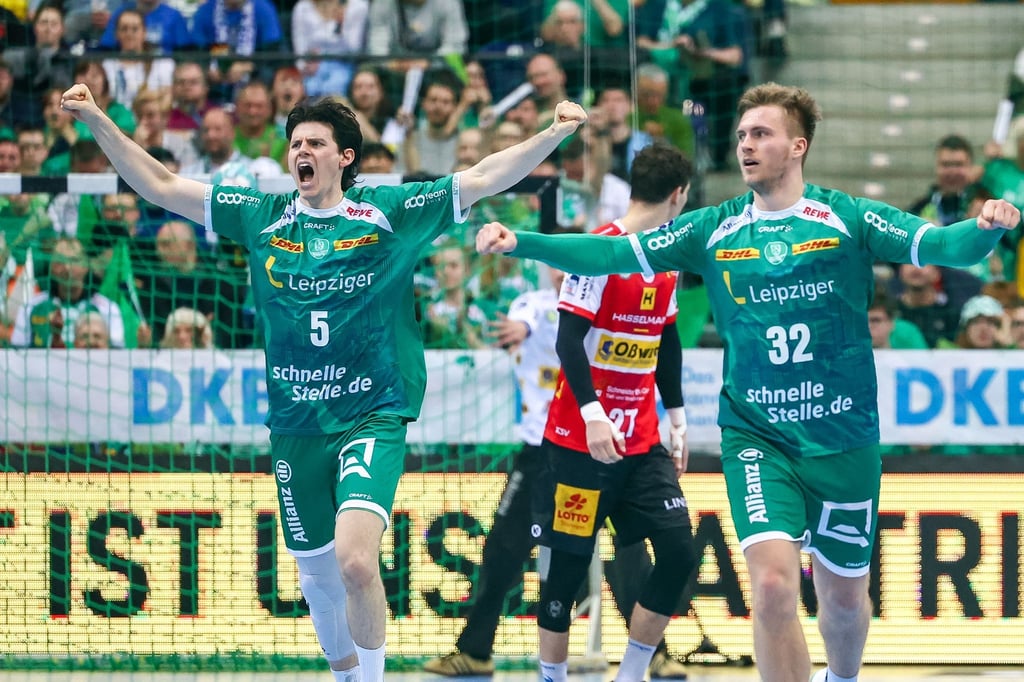 Nach langer Durststrecke konnten die Bundesliga-Handballer des SC DHfK Leipzig wieder jubeln. Gegen die HSG Wetzlar feierten sie einen ungefährdeten Heimsieg.
