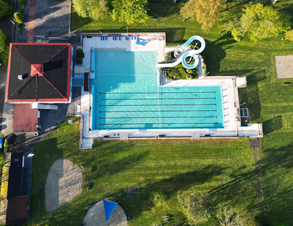 Der Badeunfall ereignete sich im Weeneraner „Friesenbad“. (Archivbild)
