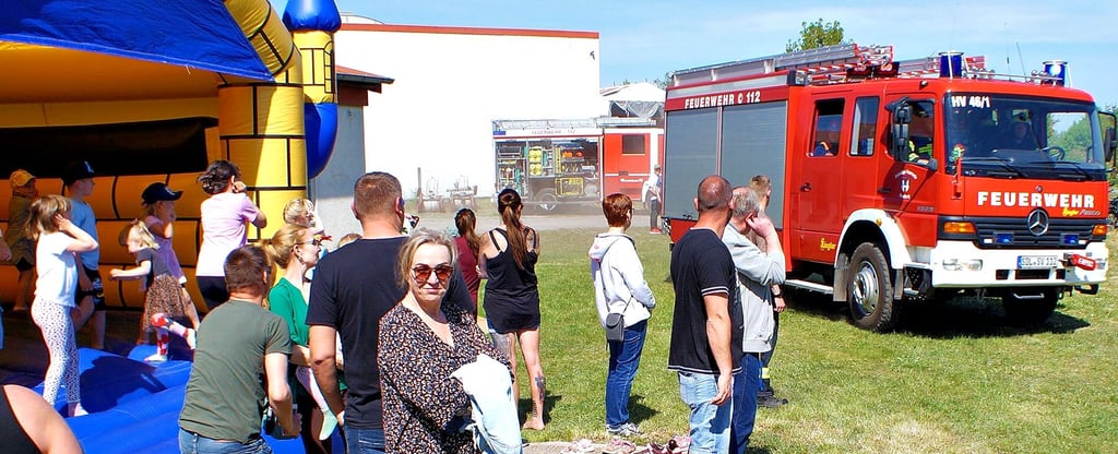 Am Maifeiertag war zum Tag der offenen Tür bei der Feuerwehr in Havelberg viel los.