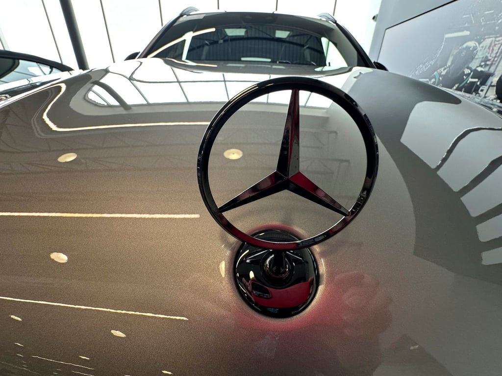 Autos von Mercedes-Benz kommen bei wohlhabenden US-Kunden gut an. (Archivbild)