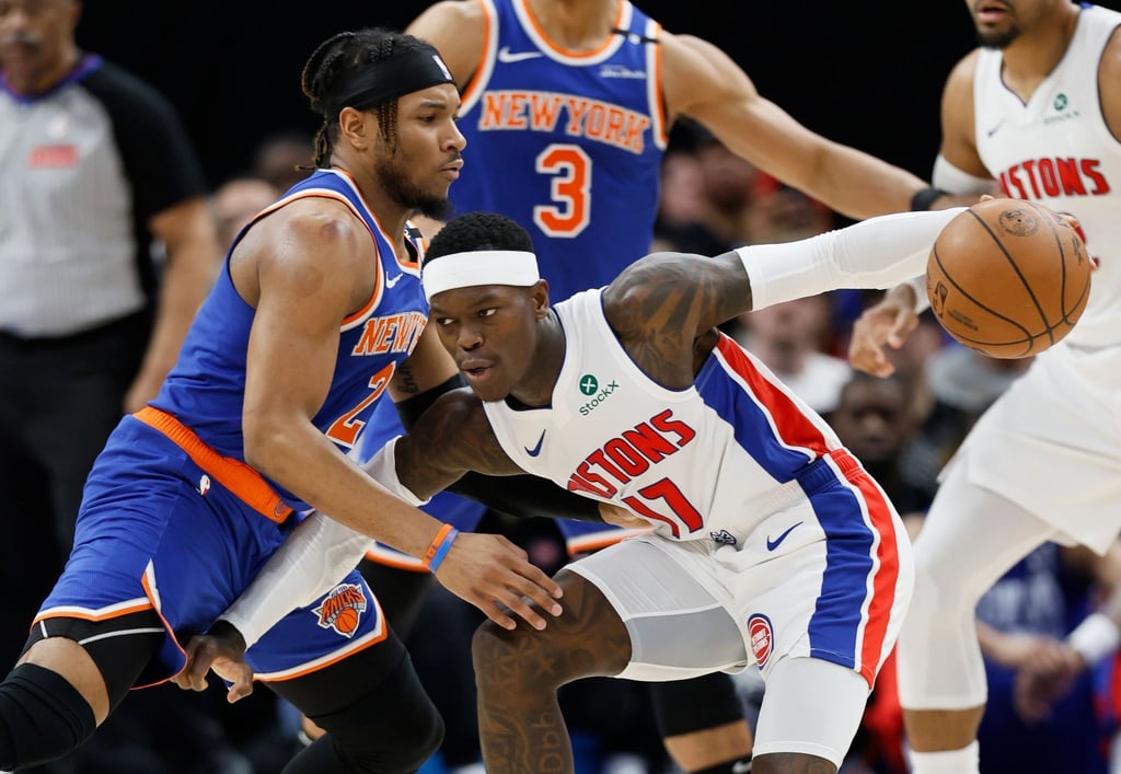 Dennis Schröder (r.) half Detroit nach seinem Wechsel im Februar erst zum Erreichen der Playoffs.