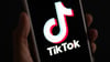 Das Tiktok-Mutterunternehmen soll eine Millionenstrafe zahlen. (Archivbild)