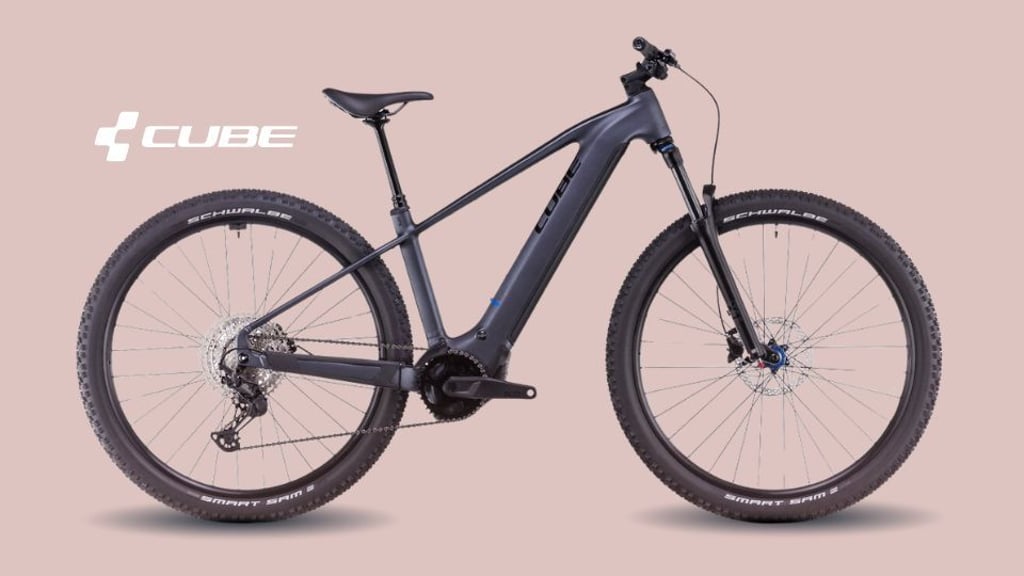 CUBE Reaction Hybrid Pro 800