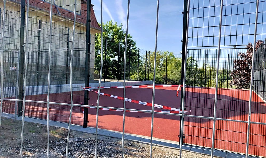 Der Bolzplatz in Osterfeld steht vor Fertigstellung.