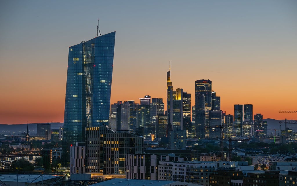 Die Europäische Zentralbank beobachtet die Entwicklung der Inflation im Euroraum genau (Archivbild)