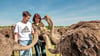 Kirill Dugarov hat auf der Nedlitzer Straußenfarm von Simone Holldorf ein spannendes ehrenamtliches Praktikum absolviert.