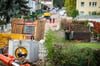 Die Kanal-Bauarbeiten Bad Kösen in der Richard-Kanzler-Straße (hier ein Archivfoto) sollen bis September beendet sein. Derweil kündigen sich neue Sanierungen des AZV in der Altstadt an.