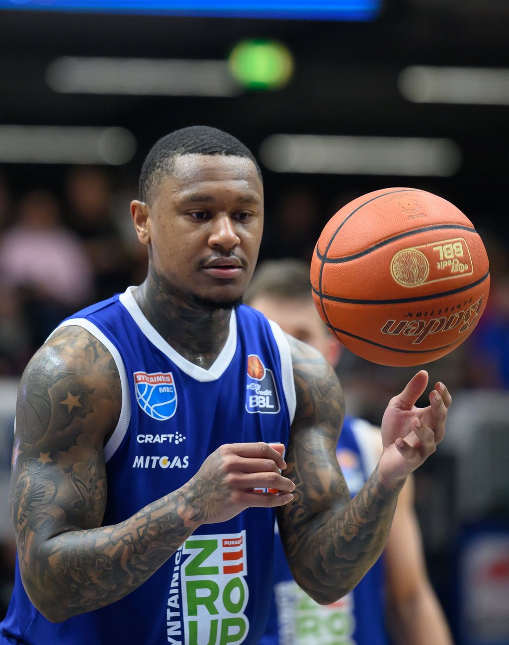 Charles Callison steuerte 20 Punkte zum MBC-Sieg bei.