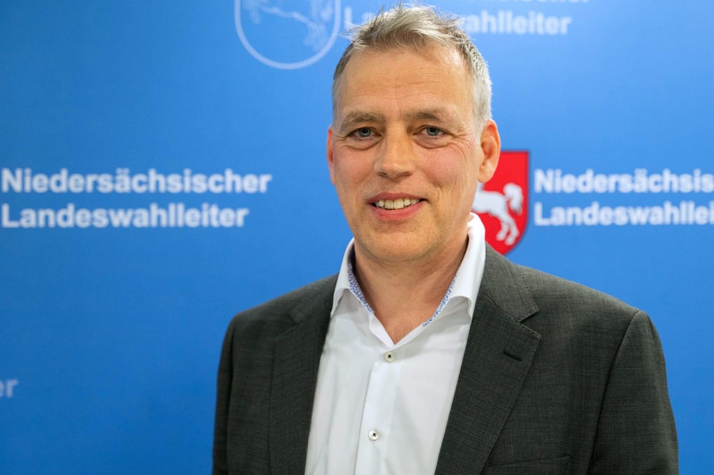 Landeswahlleiter Steinmetz schreibt, sein Vorschlag zur Wahlkreisreform sei parteipolitisch neutral. (Archivbild)