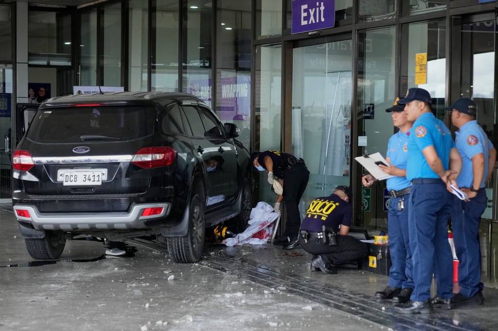 Der Fahrer des Geländewagens hatte zuvor selbst jemanden zum Flughafen gebracht.