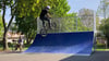 Die neu aufgestellte Quarterpipe im Skatepark in Quedlinburg kann etwa für Sprünge genutzt werden.