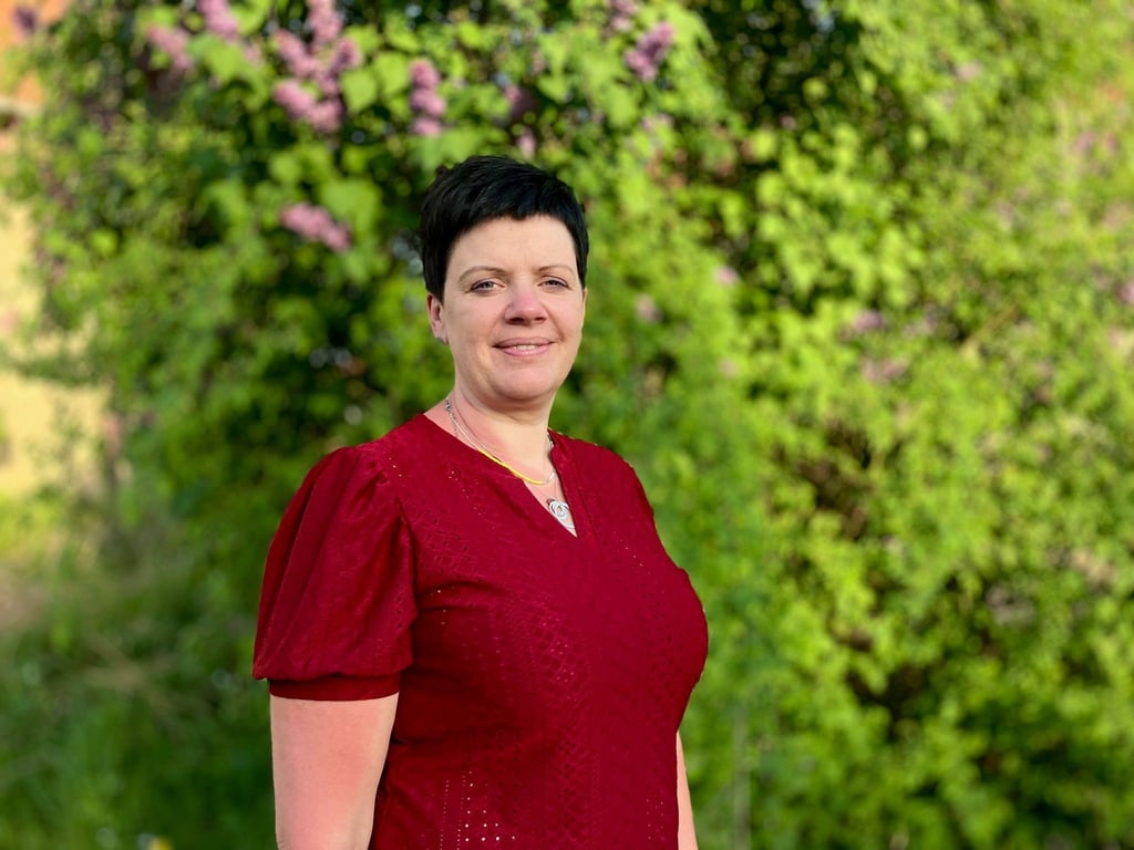 Diana Schmidt ist Vorsitzende des Hebammenlandesverbandes Thüringen. Die von der Landesärztekammer vorgeschlagene Zentralisierung von Geburtskliniken in Thüringen würde aus Sicht des Landeshebammenverbandes zulasten ländlicher Regionen gehen.