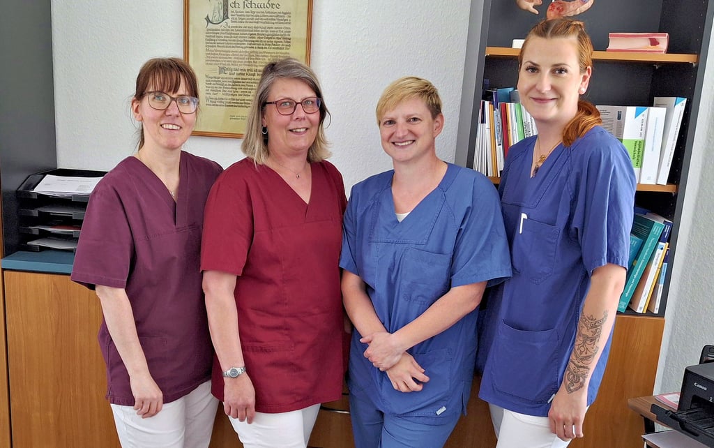 Rowena Eidner (Zweite von rechts) mit ihrem Team Katrin Müller (v.l.), Claudia Wernecke und Michelle Krompholz.