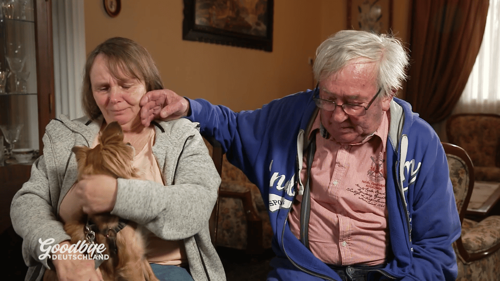 Petra und Bernd Friedrich aus Braunsbedra mussten nach kurzer Zeit in ihrem neuen Haus in Griechenland in ihren Wohnwagen umziehen.