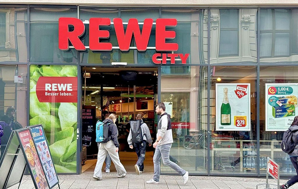 Der Rewe City in Halles Innenstadt ist ein zentraler Anlaufpunkt für viele Bewohner der Saalestadt.