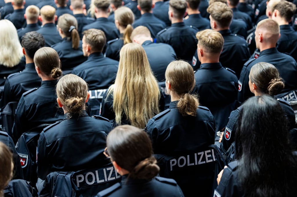 Nicht genug Nachwuchs? Die Polizeigewerkschaften klagen über eine sich zuspitzende Personalsituation. (Archivbild)