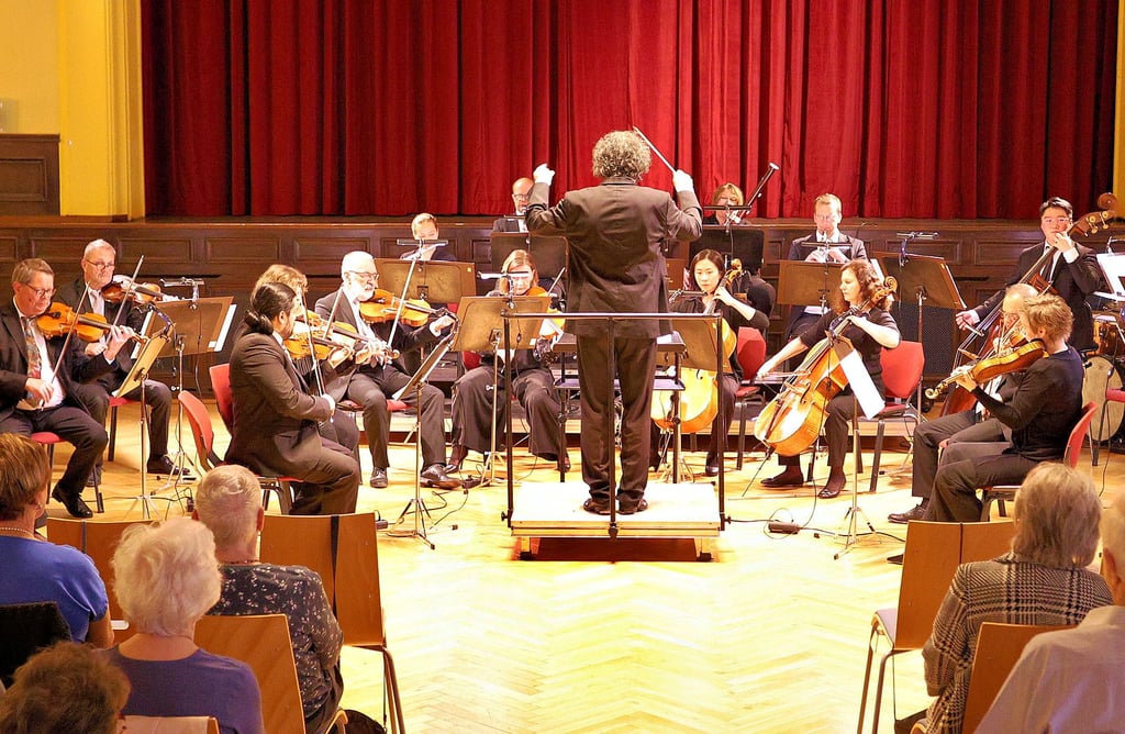 Die Mitteldeutsche Kammerphilharmonie gastiert mit einem Filmmusik-Programm in Aschersleben.