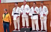   Jacques Traus (Mi.) ist neuer Deutscher Judo-Meister.