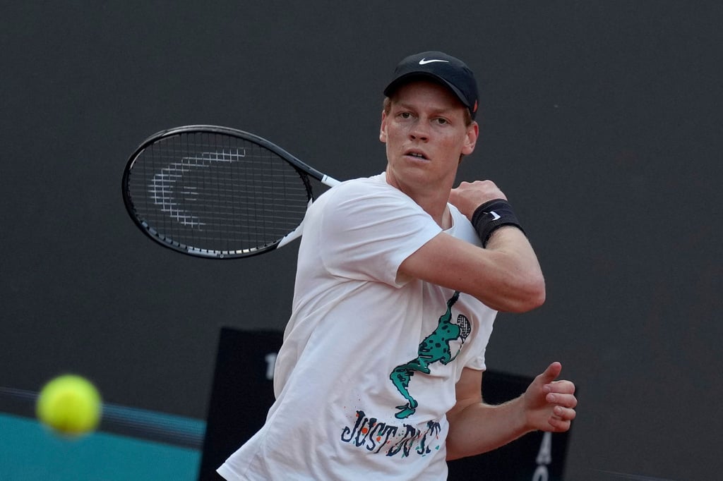 Jannik Sinner tritt nach seiner Dopingsperre in Rom erstmals wieder an.