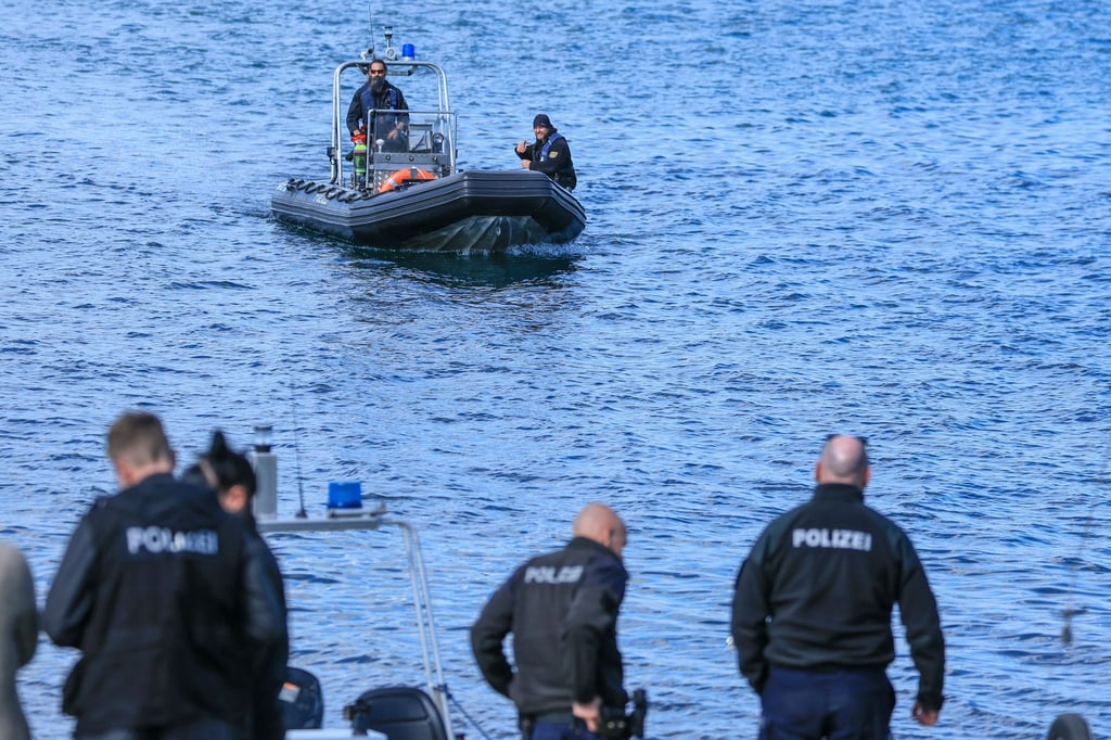 Die Polizei bestätigte einen Fund im See.